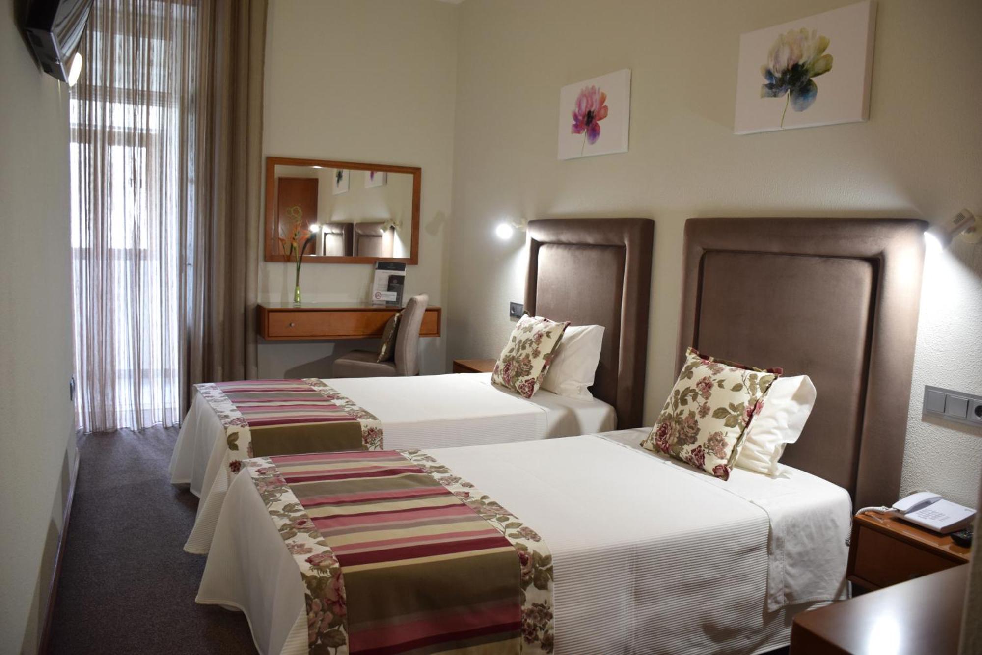 Lusitana Hotel Porto Dış mekan fotoğraf