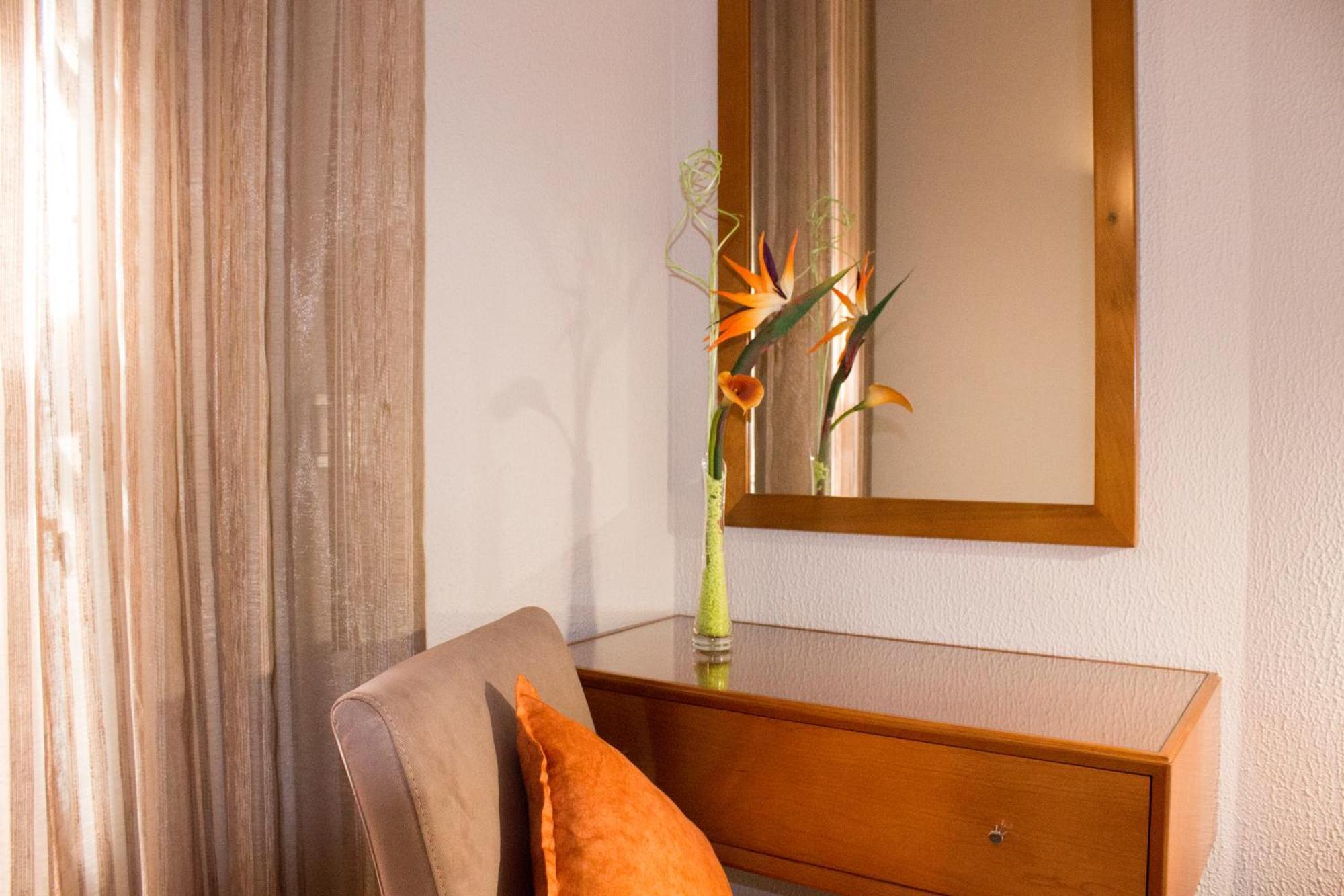 Lusitana Hotel Porto Dış mekan fotoğraf